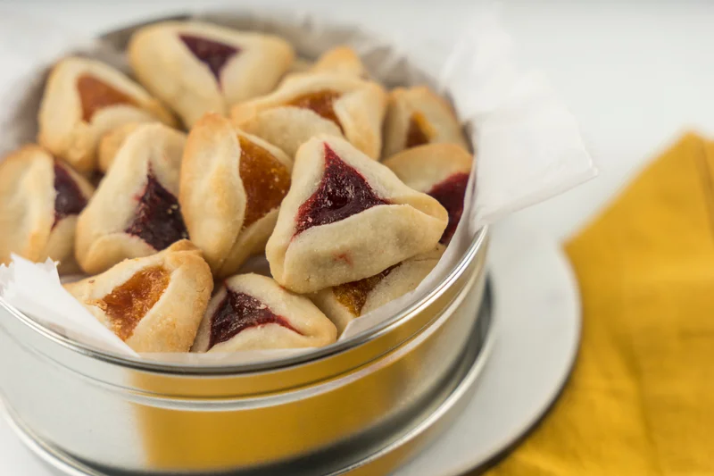 Jelly Hamantaschen Gift Tin