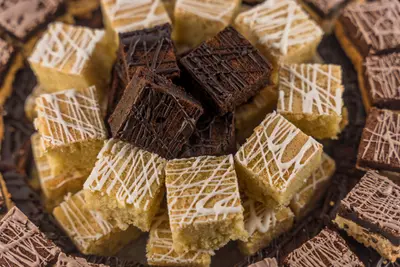Large Assorted Brownie Platter
